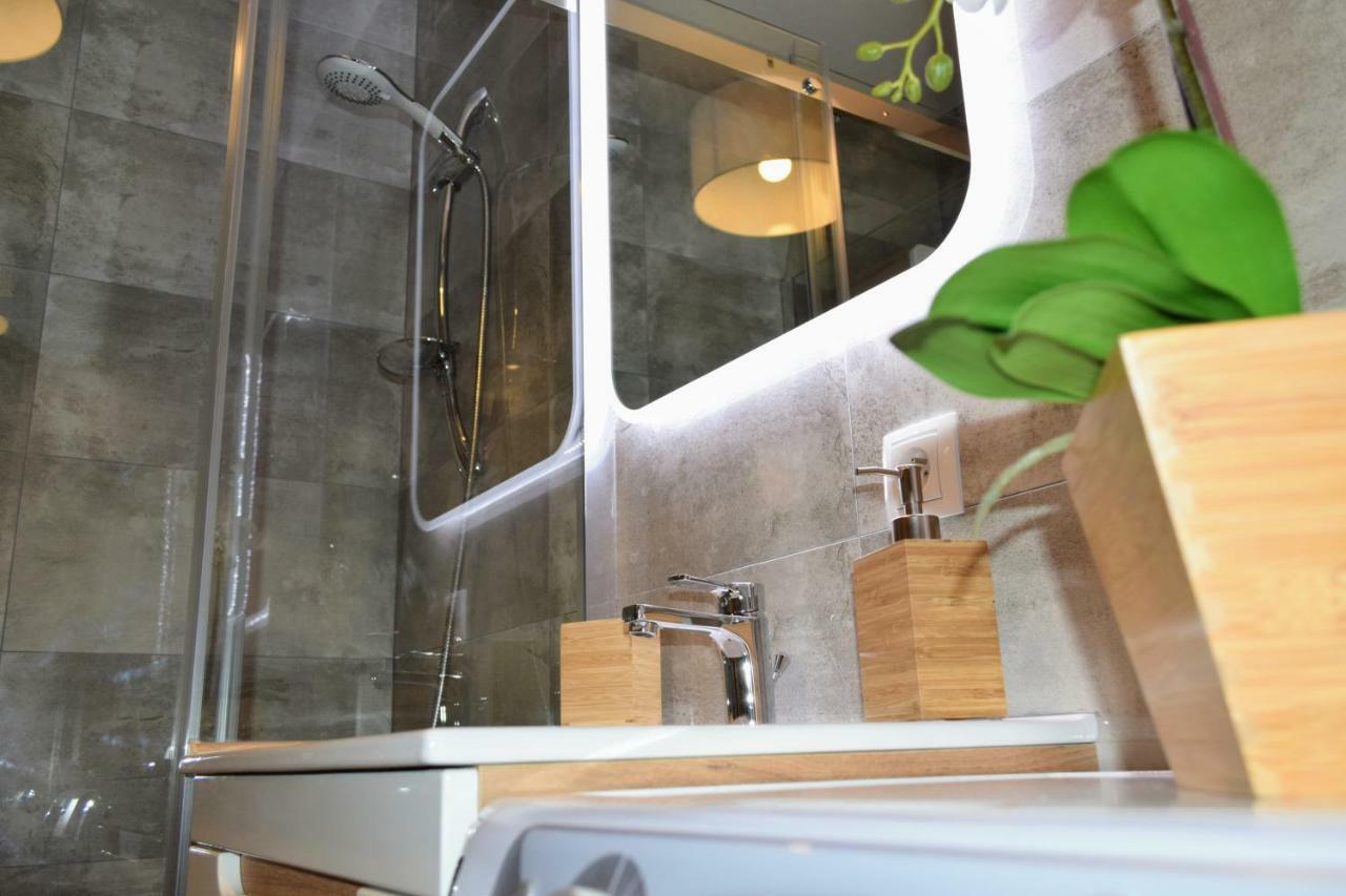 Apartment Anders Z Miejscem W Garazu I Rowerami Kolobrzeg